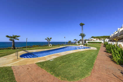 Penthous na prodej v Calahonda, Mijas, Málaga. 