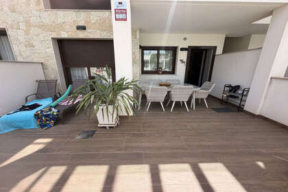 Apartmány na prodej v Balones, Alicante. 