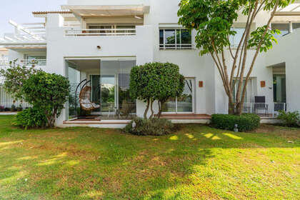 Apartmány na prodej v Casares, Málaga. 