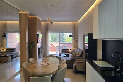 Apartmány na prodej v Puerto Banús, Marbella, Málaga. 