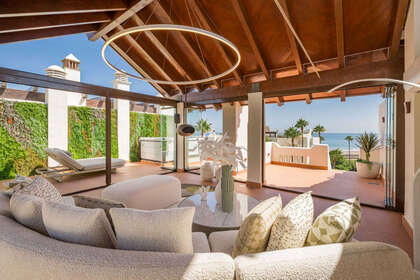 Penthouse for sale in Estepona, Málaga. 