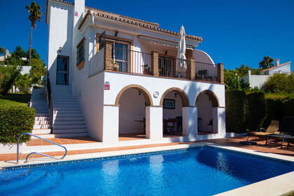 Maison de ville vendre en Estepona, Málaga. 