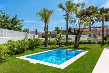 Maison de ville vendre en Los Boliches, Fuengirola, Málaga. 