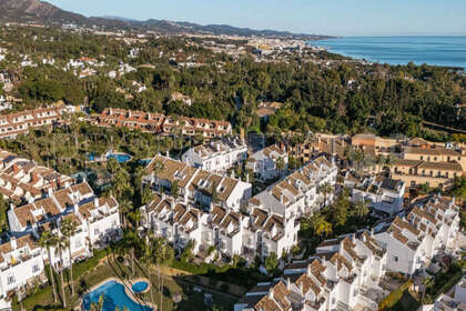 Maison de ville vendre en Puerto Banús, Marbella, Málaga. 