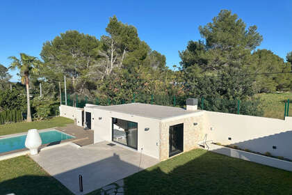 联排别墅 出售 进入 Dénia, Alicante. 