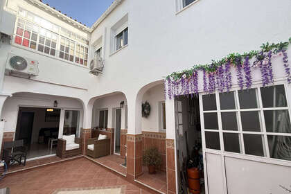 House for sale in Alhaurín el Grande, Málaga. 