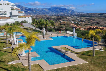 Apartment for sale in Calanova Golf, Mijas, Málaga. 