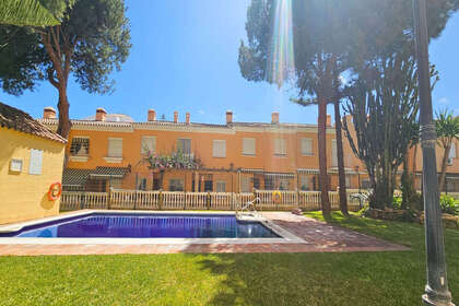 Huizen verkoop in San luis de sabinillas, Málaga. 
