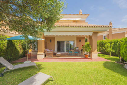 House for sale in Alhaurín de la Torre, Málaga. 