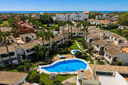 Maison de ville vendre en Estepona, Málaga. 