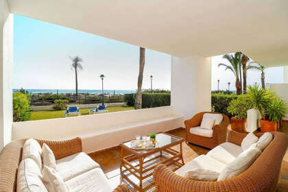 酒店公寓 出售 进入 Los monteros, Marbella, Málaga. 