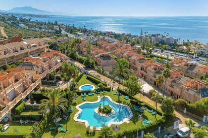 房子 出售 进入 Estepona, Málaga. 