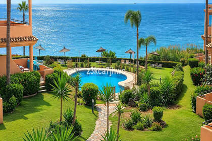 Apartment for sale in Estepona, Málaga. 
