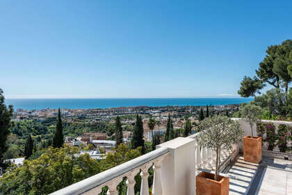 Cluster house for sale in Marbella, Málaga. 