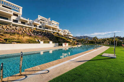 Apartment for sale in Cala Del Moral, La, Málaga. 