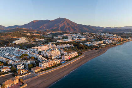 Apartment for sale in Estepona, Málaga. 