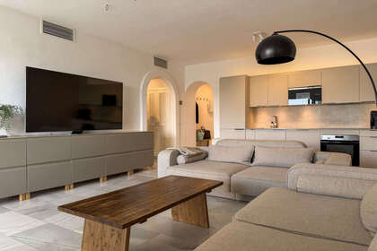 Apartamento venta en Puerto de Cabopino, Marbella, Málaga. 