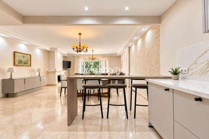 Apartamento venta en Nueva Andalucía, Marbella, Málaga. 