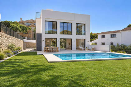Chalet Adosado venta en Elviria, Marbella, Málaga. 