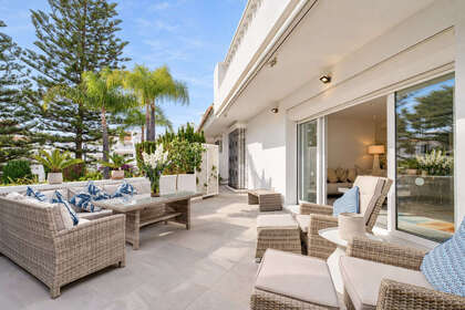 Apartamento venta en Elviria, Marbella, Málaga. 