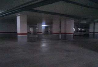 Parkovací místa na prodej v Campanar, Valencia. 
