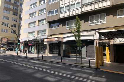 Kommercielle lokaler til salg i Avda. Finisterre, Coruña (A), La Coruña (A Coruña). 