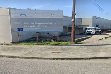 Industriehallen verkoop in Begonte, Lugo. 