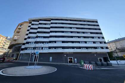 Duplex for sale in Lugo. 