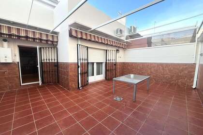 Duplex for sale in Almendralejo, Badajoz. 
