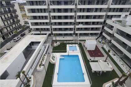 Flat for sale in Bermejales, Bellavista – La Palmera, Sevilla. 