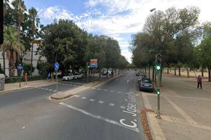 Budovy na prodej v San Jerónimo, Norte, Sevilla. 