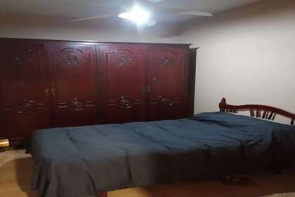 平 出售 进入 Sevilla. 