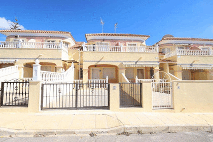 Cluster house for sale in Orihuela-Costa, Alicante. 