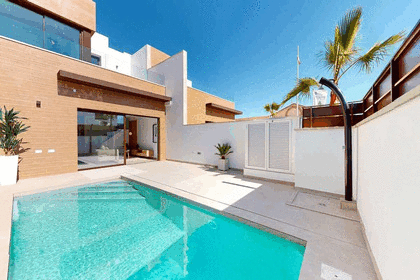 Villa for sale in Algorfa, Alicante. 