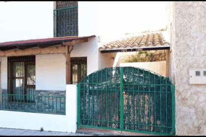 Casa a due piani vendita in Letur, Albacete. 