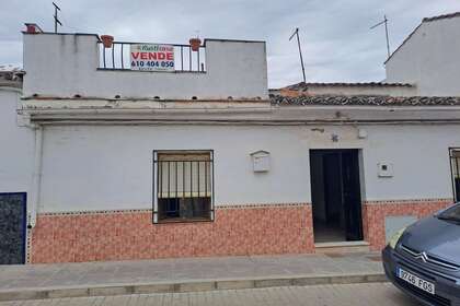 Domy na prodej v Baños de la Encina, Jaén. 