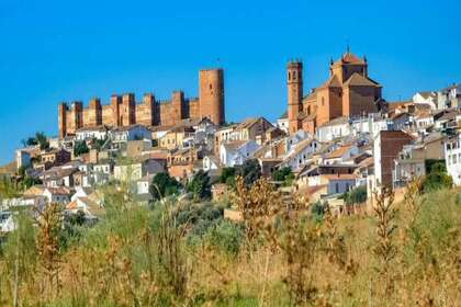 Domy v Baños de la Encina, Jaén. 