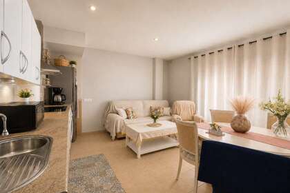 Duplex/todelt hus til salg i Real Bajo, Vélez-Málaga. 