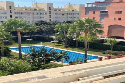 Flat for sale in Playamar, Torremolinos, Málaga. 