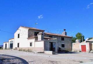House for sale in Yecla, Murcia. 