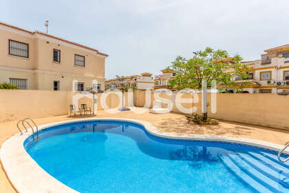 Flat for sale in Torrevieja, Alicante. 