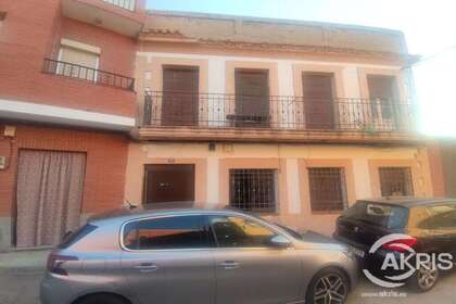 房子 出售 进入 Villalbilla, Madrid. 