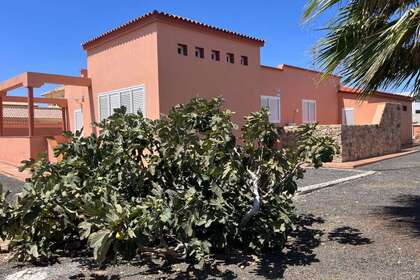Huizen verkoop in Puerto del Rosario, Las Palmas, Fuerteventura. 