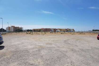Urban grund til salg i Roquetas de Mar, Almería. 