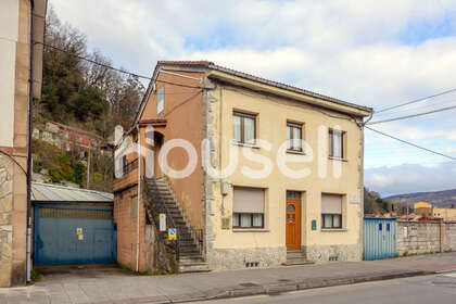 Huse til salg i Pinedo, Asturias. 