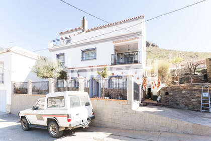 Haus zu verkaufen in Velefique, Almería. 