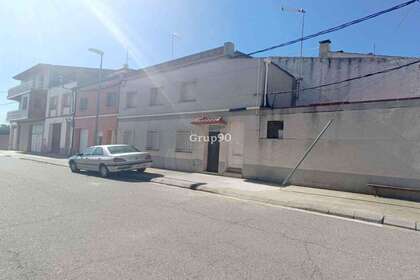 Wohnung zu verkaufen in Agüero, Huesca. 