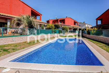 House for sale in Palamós, Girona. 