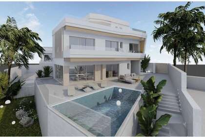 House for sale in Orihuela-Costa, Alicante. 