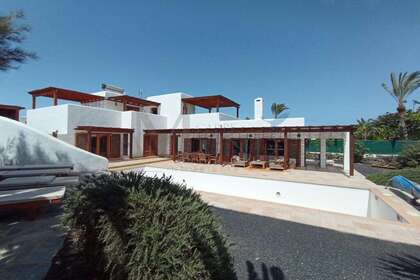 House for sale in La Oliva, Las Palmas, Fuerteventura. 